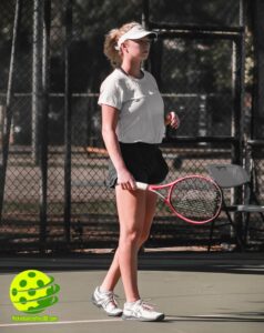 Can you wear tennis clothes for pickleball?